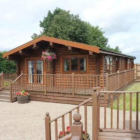 Holiday park Blackwell Lodges *