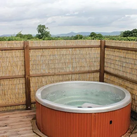Blackwell Lodges * Stokesley